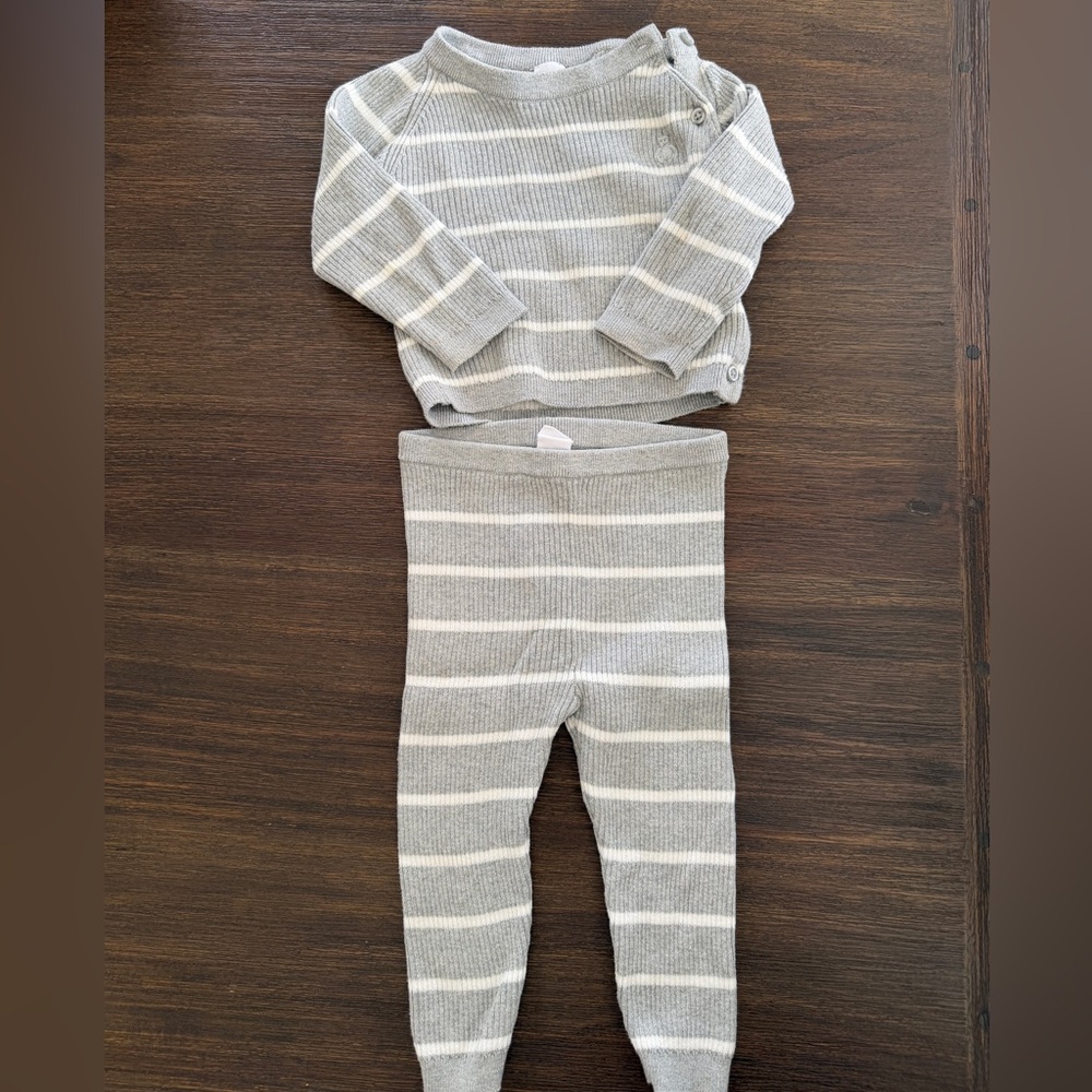GAP Striped Gray and White Toddler Outfit